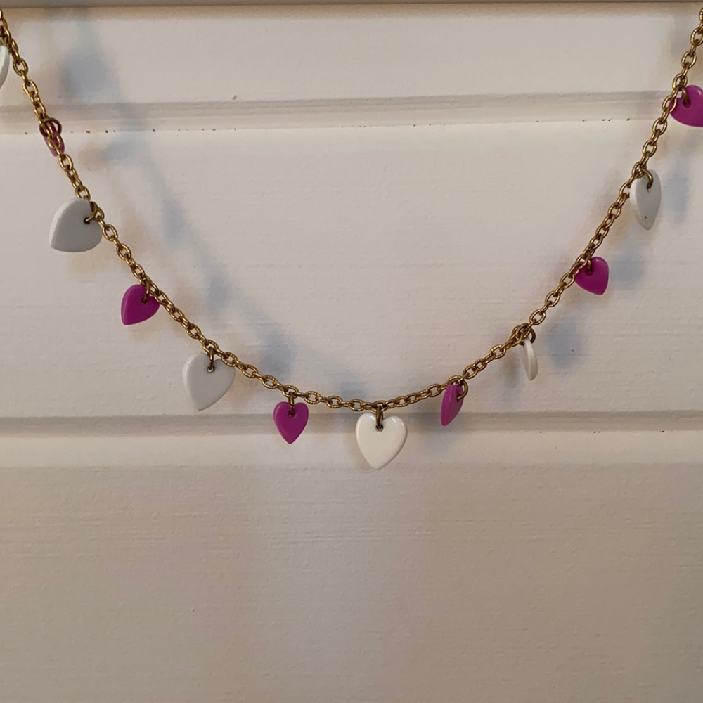 1960s Early 70s Vintage Plastic Heart Necklace